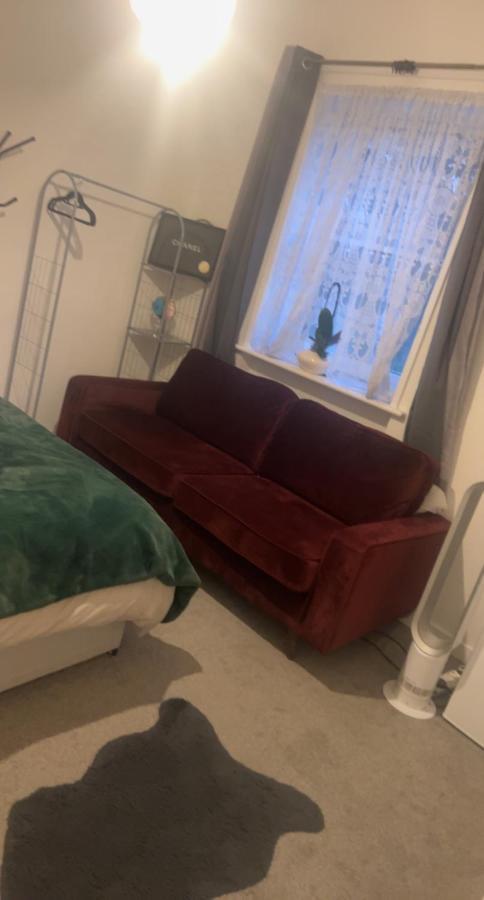 Spacious Double In Prime Location Alloggio in famiglia Londra